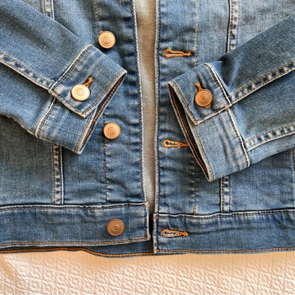 NWOT Bagatelle Denim Jean Jacket Size Medium - Picture 3 of 10